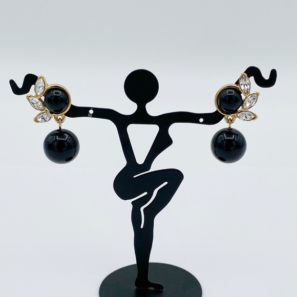 Vintage Trifari Rhinestone Dangle Earrings - Picture 2 of 7